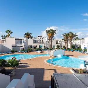  Appartamento Homeforguest Con Terraza Y Piscina En Spagna